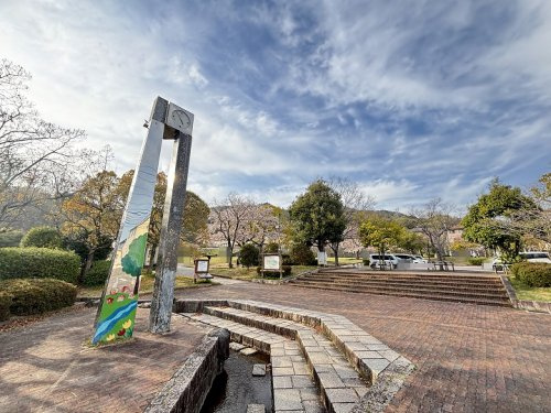 【公園】四季ケ丘公園まで710ｍ