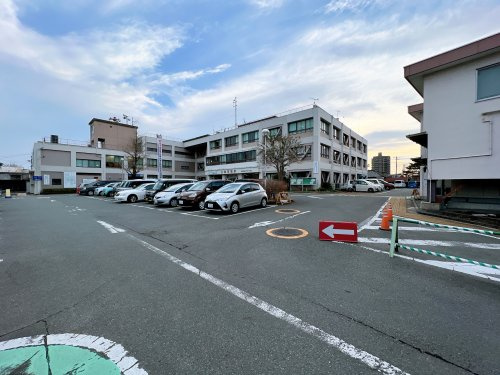 【市役所・区役所】三島市役所まで1023ｍ