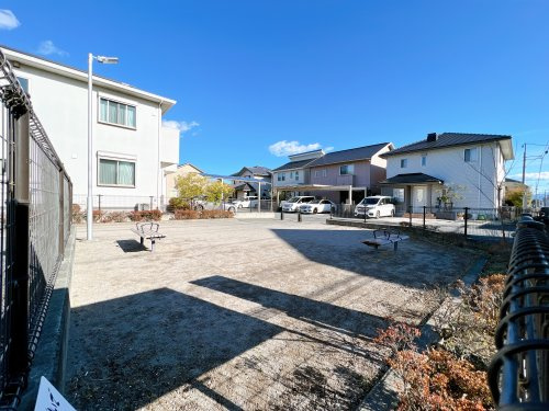 【公園】きよずみエコ公園まで553ｍ