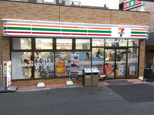 【コンビニエンスストア】セブンイレブン　梅田店まで90ｍ