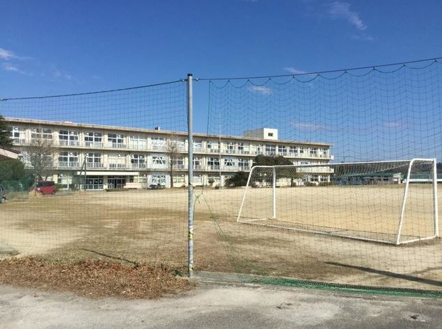 【中学校】市原市立三和中学校まで1832ｍ