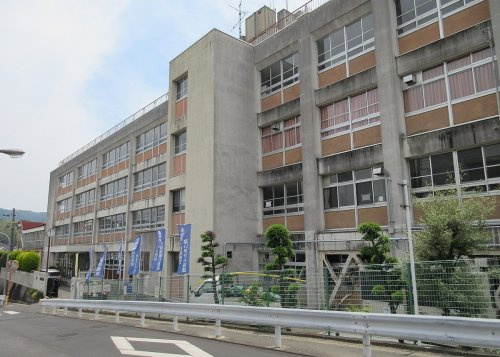 【中学校】生駒市立生駒南中学校まで481ｍ