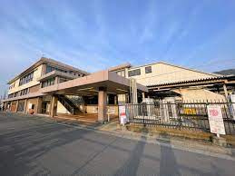【駅】四条畷まで1470ｍ