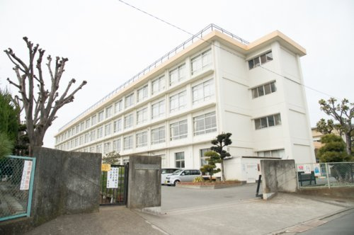 【中学校】平塚市立中原中学校まで893ｍ