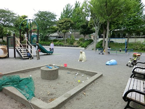 【公園】六ッ川一丁目公園まで581ｍ