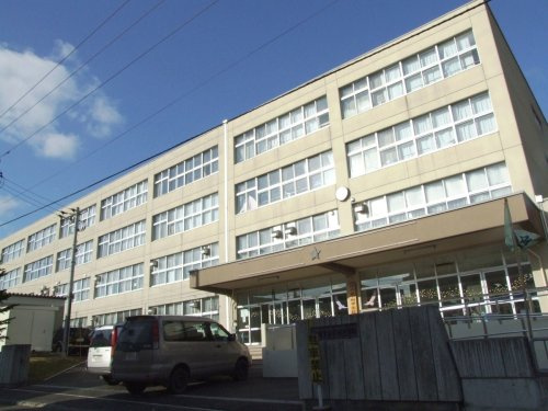 【中学校】琴似中学校まで838ｍ