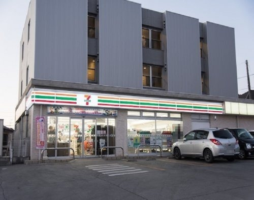 【コンビニエンスストア】セブンイレブン　八王子インター南店まで311ｍ