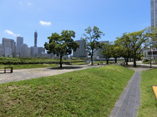 【公園】ポートサイド公園まで80ｍ