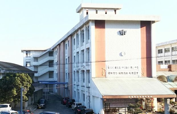 【中学校】古田中学校まで519ｍ