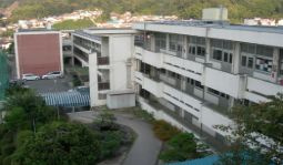 【中学校】温品中学校まで1057ｍ