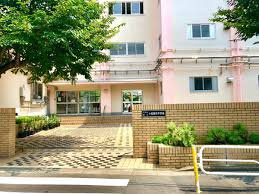 【中学校】江戸川区立小岩第四中学校まで1145ｍ