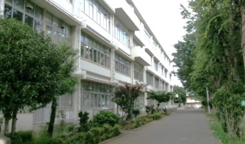 【中学校】鶴ヶ島市立富士見中学校まで540ｍ