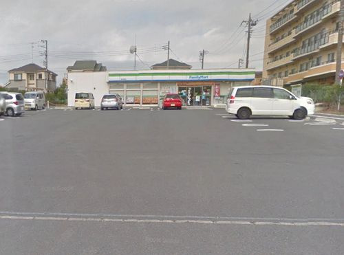 【コンビニエンスストア】ファミリーマート藤沢稲荷店まで1187ｍ