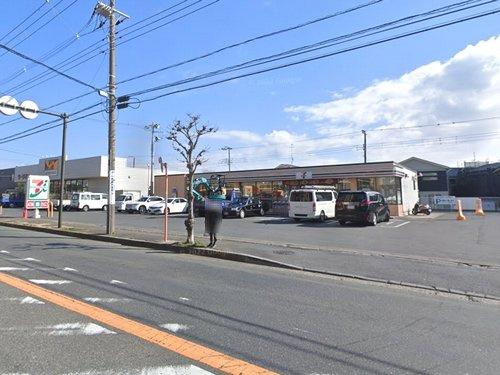 【コンビニエンスストア】セブンイレブン本藤沢2丁目店まで895ｍ