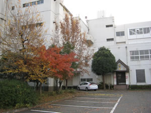 【小学校】本町小学校まで857ｍ
