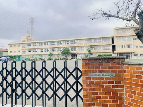 【小学校】小田原市立桜井小学校まで1267ｍ