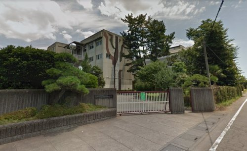 【中学校】坂戸市立住吉中学校まで2372ｍ