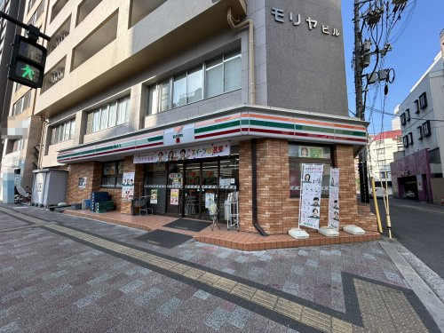 【コンビニエンスストア】セブンイレブン広島鷹野橋店まで711ｍ