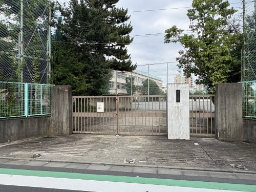 【中学校】杉並区立富士見丘中学校まで660ｍ