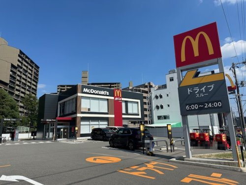 【ファーストフード】マクドナルド　豊中上新田店まで156ｍ