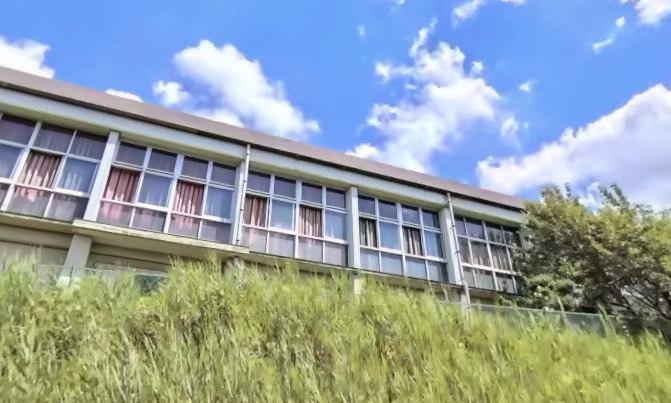 【中学校】松戸市立根木内中学校まで1321ｍ