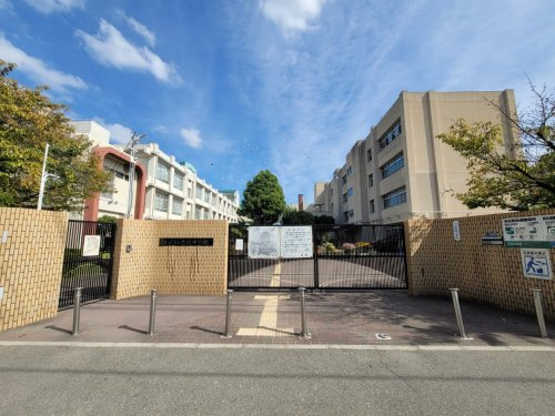 【中学校】尼崎市立立花中学校まで1677ｍ