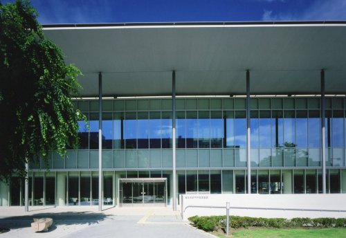 【図書館】あきる野市中央図書館まで987ｍ