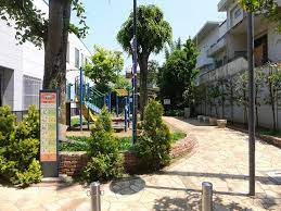 【公園】渋谷区立千駄ヶ谷児童遊園地まで142ｍ
