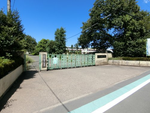 【小学校】坂戸市立勝呂小学校まで1520ｍ