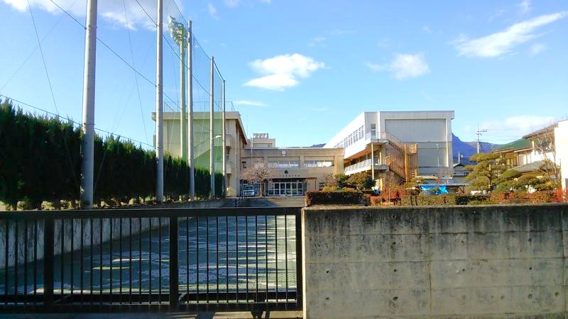 【中学校】渋川市立古巻中学校 まで2219ｍ