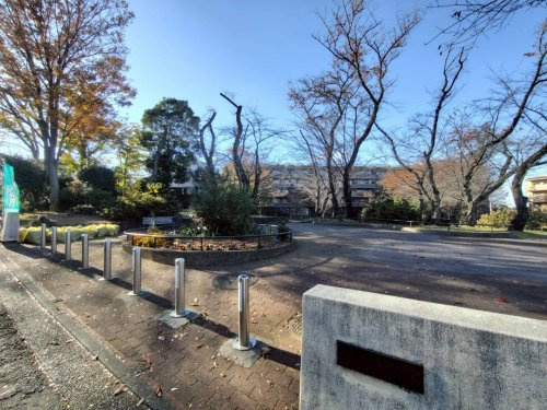 【公園】桜美林公園まで111ｍ
