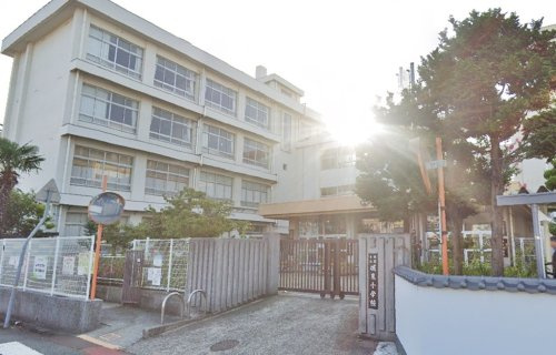 【小学校】姫路市立城東小学校まで520ｍ