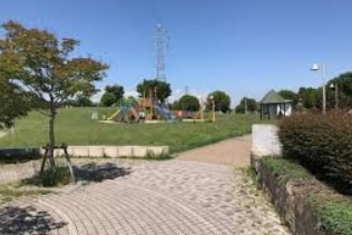 【公園】垣内公園まで716ｍ