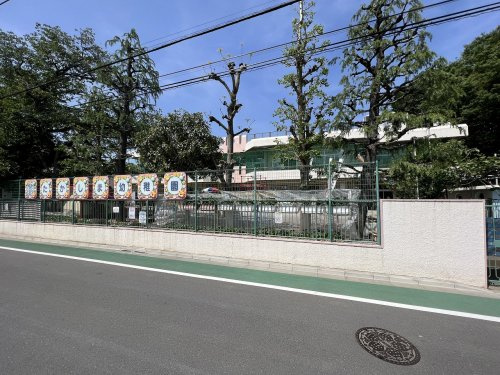 【幼稚園】高島幼稚園まで1010ｍ