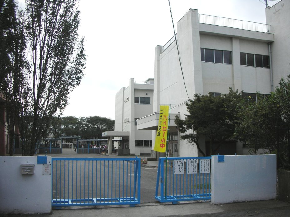 【小学校】座間市立ひばりが丘小学校まで180ｍ