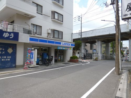 【コンビニエンスストア】ローソン　新越谷店まで828ｍ