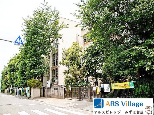 【小学校】朝霞市立朝霞第六小学校まで440ｍ
