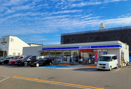 【コンビニエンスストア】ローソン　和歌山黒田店まで353ｍ