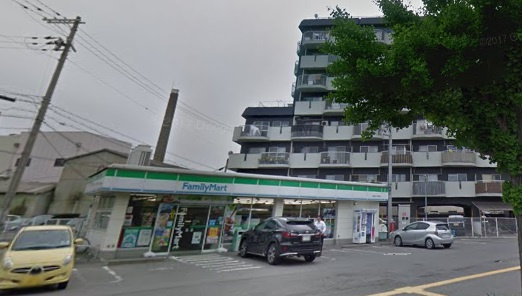 【コンビニエンスストア】ファミリーマート和歌山中之島店まで221ｍ