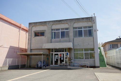 【市役所・区役所】和歌山市役所　砂山連絡所まで1725ｍ