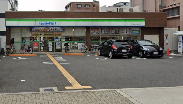 【コンビニエンスストア】ファミリーマート　地下鉄あびこ駅南店まで563ｍ