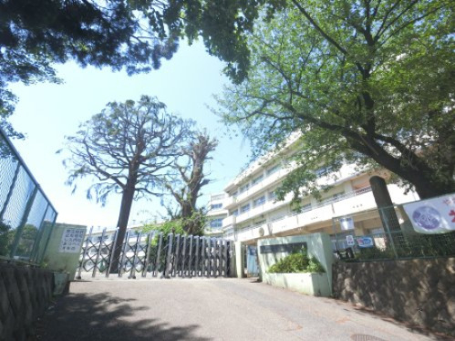 【小学校】厚木市立小鮎小学校まで1670ｍ
