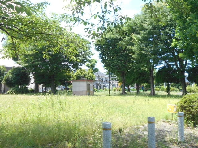 【公園】お茶の木公園まで63ｍ