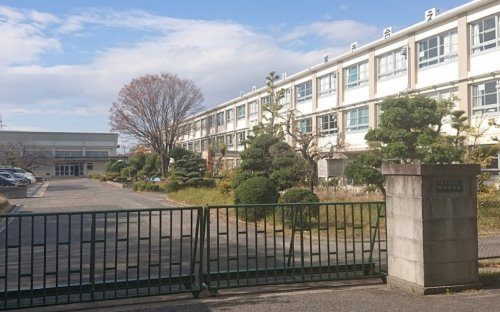 【中学校】春日井市立中部中学校まで1777ｍ