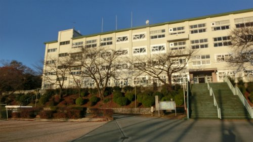 【中学校】加古川市立神吉中学校まで1428ｍ