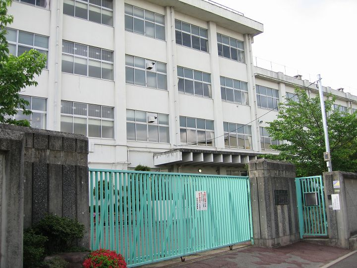 【小学校】原南小学校まで615ｍ