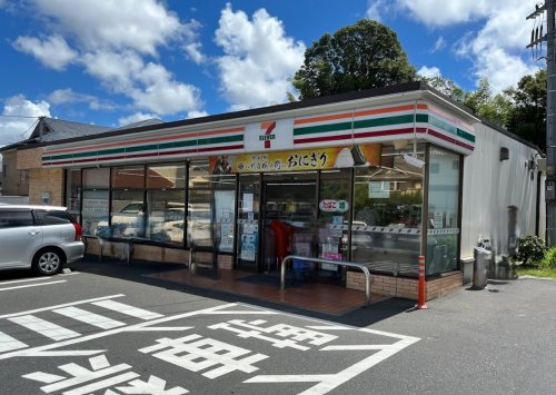 【コンビニエンスストア】セブンイレブン保土ヶ谷元町橋店まで523ｍ