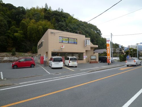 【郵便局】広島城山郵便局まで2032ｍ