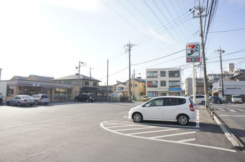 【コンビニエンスストア】セブン－イレブン　小山神山店まで389ｍ