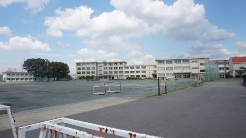 【中学校】一宮市立丹陽中学校まで2103ｍ